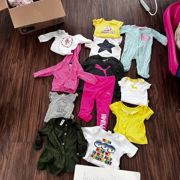 Declutter sale! Selling everything pictured. Clothes range premie-3T - Picture 8 of 10